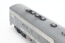 Load image into Gallery viewer, HO Athearn Genesis SP - Southern Pacific EMD F7A Freight &amp; F7B Dual Service Set FP #6231 &amp; 8091
