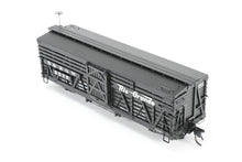Load image into Gallery viewer, HOn3 Blackstone Models D&amp;RGW - Denver &amp; Rio Grande Western 30&#39; Stock Car Flying Grande No. 5575
