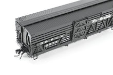 Load image into Gallery viewer, HOn3 Blackstone Models D&amp;RGW - Denver &amp; Rio Grande Western 30&#39; Stock Car Flying Grande No. 5575
