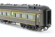 Load image into Gallery viewer, HO Brass W&amp;R Enterprises NP - Northern Pacific Lounge Coach Factory Painted 1946 NCL No. 1732
