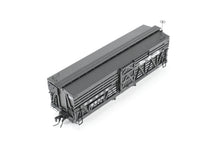 Load image into Gallery viewer, HOn3 Blackstone Models D&amp;RGW - Denver &amp; Rio Grande Western 30&#39; Stock Car Flying Grande No. 5500
