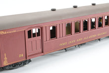 Load image into Gallery viewer, On2 Brass NJ Custom Brass SR&amp;RL - Sandy River and Rangeley Lakes Combine Car No. 15 CP Port Jane &amp; Allerton No. 24 REBOXX

