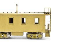 Load image into Gallery viewer, HO Brass Oriental Limited GN - Great Northern 25 Foot Yard Service Caboose
