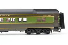 Load image into Gallery viewer, HO Brass W&amp;R Enterprises NP - Northern Pacific Pullman 14-Section Tourist Sleeper 3000 Series Factory Painted Pine Tree No. 3129
