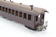 Load image into Gallery viewer, On2 Brass NJ Custom Brass SR&amp;RL - Sandy River and Rangeley Lakes Coach No. 19 Custom Painted Unlettered

