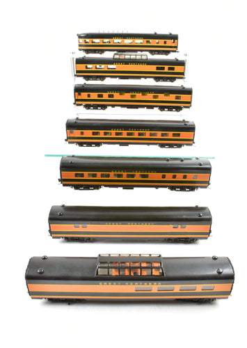 GE U25B (DCC & Sound): GN (Empire Builder Scheme)