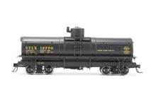 Load image into Gallery viewer, HOn3 Blackstone Models Various Roads UTLX – Union Tank Lines Narrow Frame Tank Car FP No. 12770
