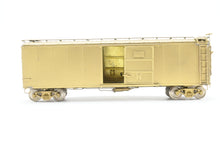 Load image into Gallery viewer, HO Brass Oriental Limited C&amp;O – Chesapeake &amp; Ohio Steel 40’ Box Car 8800-9499
