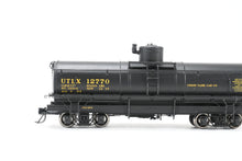 Load image into Gallery viewer, HOn3 Blackstone Models Various Roads UTLX – Union Tank Lines Narrow Frame Tank Car FP No. 12770
