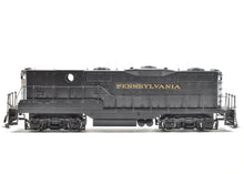 Load image into Gallery viewer, HO Brass Oriental Limited PRR - Pennsylvania Railroad EMD GP9B 1750 HP Booster Unit C/P
