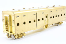 Load image into Gallery viewer, HO Brass Railworks PRR - Pennsylvania Railroad P-78 Commuter Version with Porthole Windows
