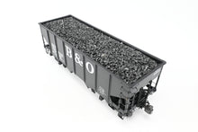 Load image into Gallery viewer, Gauge 1 - 1:32nd Scale Brass Eastern Railways B&amp;O - Baltimore &amp; Ohio USRA - United States Railway Administration 2-Bay Hopper Factory Painted No. 320835, No. 30 of 120
