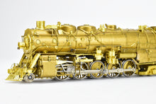 Load image into Gallery viewer, HO Brass Key Imports ATSF - Santa Fe 3829 Class 2-10-4 &quot;Texas&quot; Classic Series
