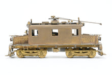Load image into Gallery viewer, HO Brass E. Suydam &amp; Co PE - Pacific Electric 1624 Steeple Cab Freight Motor Early Run
