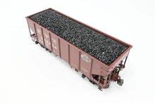 Load image into Gallery viewer, Gauge 1 - 1:32nd Scale Brass Eastern Railways NYC - New York Central USRA - United States Railway Administration 2-Bay Hopper Factory Painted No. 838074, No. 108 of 120
