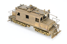 Load image into Gallery viewer, HO Brass E. Suydam &amp; Co PE - Pacific Electric 1624 Steeple Cab Freight Motor Early Run
