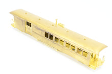 Load image into Gallery viewer, On2 Brass The Car Works SR&amp;RL - Sandy River &amp; Rangeley Lakes Combine No. 14 Round Roof
