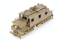 Load image into Gallery viewer, HO Brass E. Suydam &amp; Co PE - Pacific Electric 1624 Steeple Cab Freight Motor Early Run
