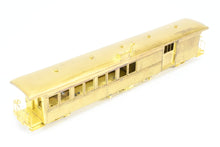 Load image into Gallery viewer, On2 Brass The Car Works SR&amp;RL - Sandy River &amp; Rangeley Lakes Combine No. 14 Round Roof
