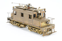 Load image into Gallery viewer, HO Brass E. Suydam &amp; Co PE - Pacific Electric 1624 Steeple Cab Freight Motor Early Run
