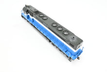 Load image into Gallery viewer, HO Athearn Genesis BN - Burlington Northern EMD SDP45 FP GN Big Sky Blue and Patched No. 9856
