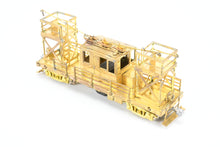 Load image into Gallery viewer, HO Brass Suydam PE - Pacific Electric Interurban Wood Wire Greaser-Tower Car
