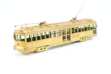 Load image into Gallery viewer, HO Brass Suydam PE - Pacific Electric "Hollywood Car" Modernized Style Center Entrance MISSING ONE TROLLEY HOOK
