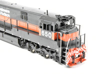 Load image into Gallery viewer, HO Brass OMI - Overland Models Inc. Gilford GE U33C Custom Painted Delaware &amp; Hudson No. 650
