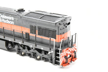 Load image into Gallery viewer, HO Brass OMI - Overland Models Inc. Gilford GE U33C Custom Painted Delaware &amp; Hudson No. 650
