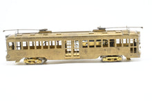 Load image into Gallery viewer, HO Brass Suydam PE - Pacific Electric "Hollywood Car" Modernized Style Center Entrance
