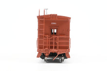 Load image into Gallery viewer, HO Brass W&amp;R Enterprises NP - Northern Pacific 36' Bay Window Caboose "AB" Brakes Version 3 Factory Painted Mineral Red No. 1591
