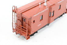 Load image into Gallery viewer, HO Brass W&amp;R Enterprises NP - Northern Pacific 36' Bay Window Caboose "AB" Brakes Version 3 Factory Painted Mineral Red No. 1591
