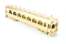 Load image into Gallery viewer, HO Brass GHB International Inc. IT - Illinois Terminal &quot;Peoria Limited&quot; Powered Coach
