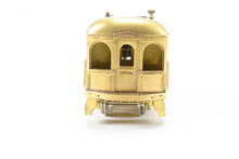 Load image into Gallery viewer, HO Brass GHB International Inc. IT - Illinois Terminal &quot;Peoria Limited&quot; Powered Coach
