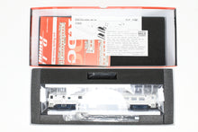 Load image into Gallery viewer, HO Rapido Trains, Inc. CRI&amp;P - Rock Island Budd RDC-3-DC Car FP No. 9003
