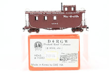 Load image into Gallery viewer, HOn3 Brass PSC - Precision Scale Co. D&amp;RGW - Denver &amp; Rio Grande Western Peaked Roof Caboose CP No. 0584
