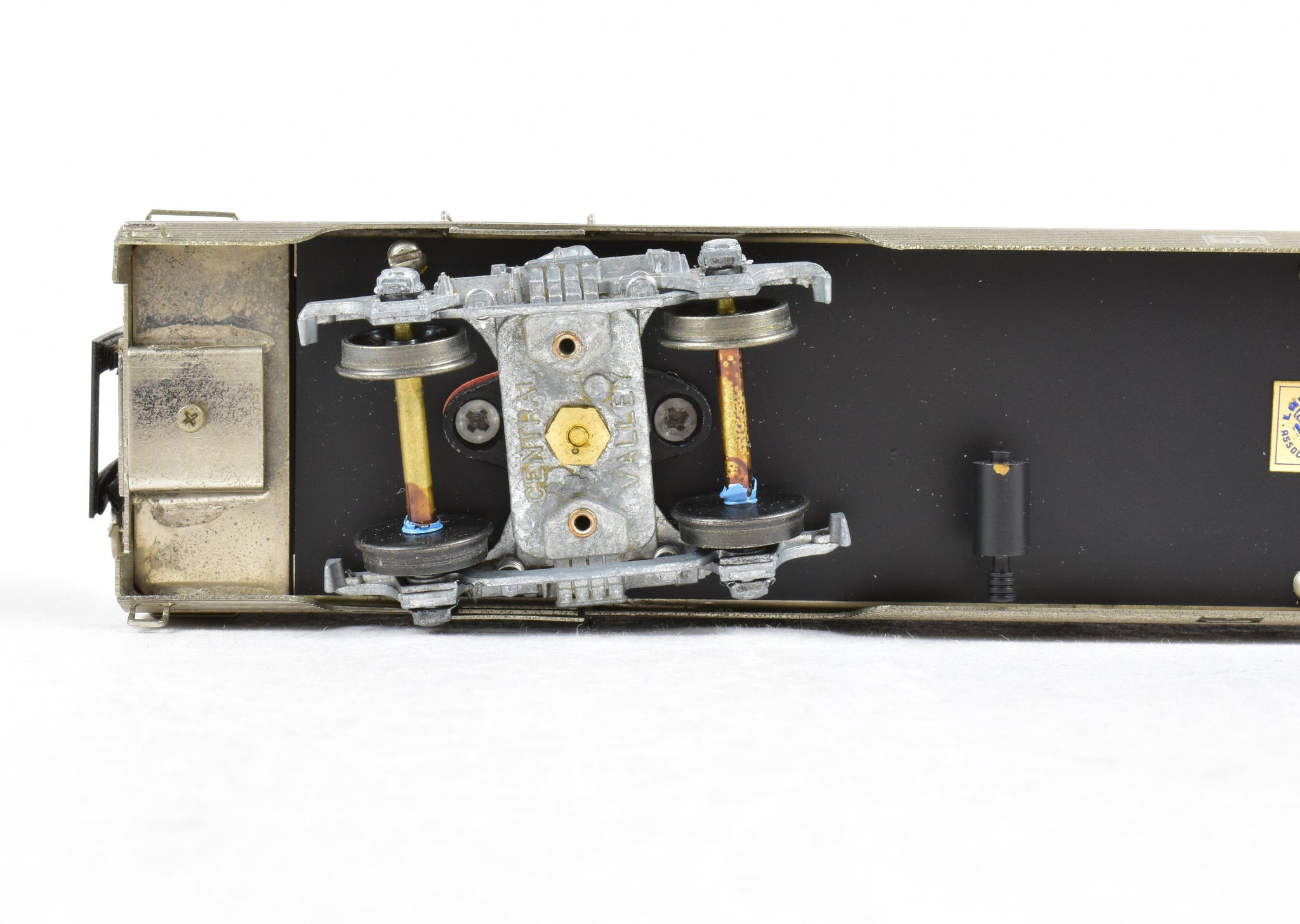 HO Brass Lambert ATSF - Santa Fe 60' Streamlined RPO Car with Central ...
