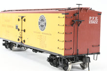 Load image into Gallery viewer, Gauge 1 - 1:32nd Scale Brass Eastern Railways PFE - Pacific Fruit Express R-30-12 Reefer Factory Painted Road Number 15922 No. 27 of 45
