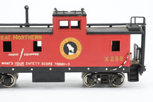 Load image into Gallery viewer, HO Brass PFM - Tenshodo GN - Great Northern Steel Caboose Factory Painted No. X288
