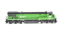Load image into Gallery viewer, HO Brass OMI - Overland Models Inc. BN - Burlington Northern GE C30-7 Four Window Cab Custom Painted No. 5567
