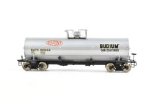 Load image into Gallery viewer, HO Brass PSC - Precision Scale Co. 11,141 Gallon Tank Car Painted Silver Dupont GATX 60644
