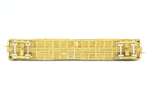 Load image into Gallery viewer, HO Brass The P Company PRR - Pennsylvania Railroad X42 Mail Storage Car
