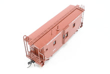 Load image into Gallery viewer, HO Brass OMI - Overland Models, Inc. NP - Northern Pacific Wood Bay Window Caboose FP No. 1558
