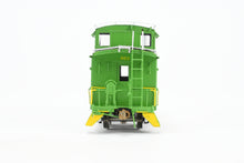 Load image into Gallery viewer, HO Brass DVP - Division Point IT - Illinois Terminal Round Roof Caboose FP No. 963
