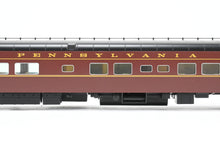 Load image into Gallery viewer, HO Walthers PRR - Pennsylvania Railroad 1960’s Broadway Limited P-S “View Series” Observation Car w/ Large Tail Sign
