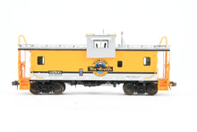 Load image into Gallery viewer, HO Brass OMI - Overland Models, Inc. D&amp;RGW - Denver &amp; Rio Grande Western Wide Vision Caboose 1500 Class FP No. 01500 2002 Run
