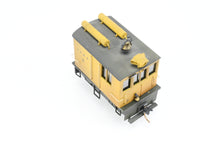 Load image into Gallery viewer, HOn3 Grandt Line Various Roads GE 23-Ton Box Cab Locomotive Powered Custom Built Private Road
