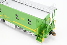 Load image into Gallery viewer, HO Brass DVP - Division Point IT - Illinois Terminal Round Roof Caboose FP No. 963
