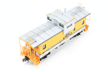 Load image into Gallery viewer, HO Brass OMI - Overland Models, Inc. D&amp;RGW - Denver &amp; Rio Grande Western Wide Vision Caboose 1500 Class FP No. 01500 2002 Run
