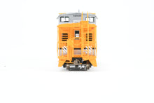Load image into Gallery viewer, HO Brass OMI - Overland Models, Inc. D&amp;RGW - Denver &amp; Rio Grande Western Wide Vision Caboose 1500 Class FP No. 01500 2002 Run

